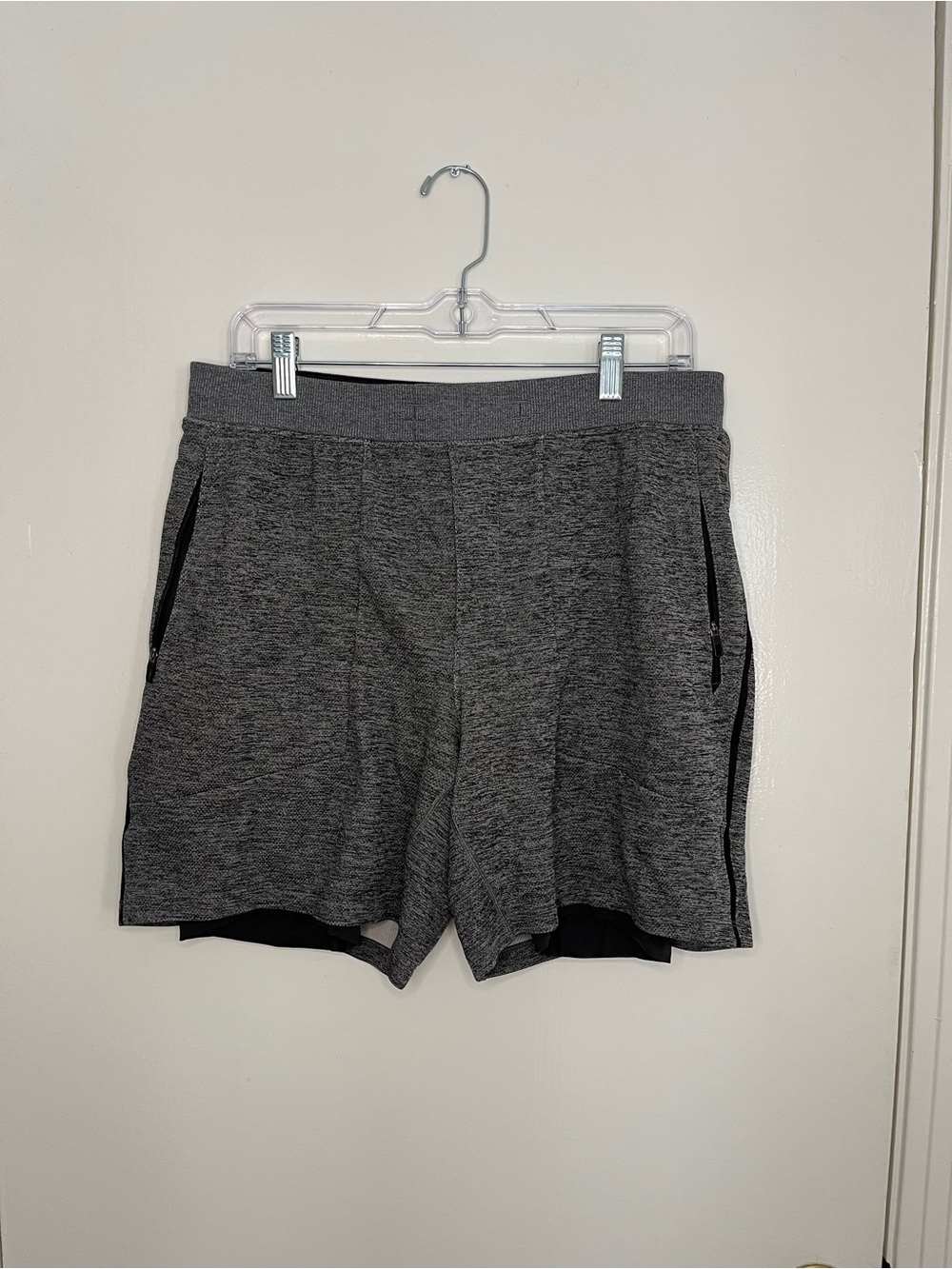 Lululemon T.H.E. Short with Liner 7” Inseam Grey